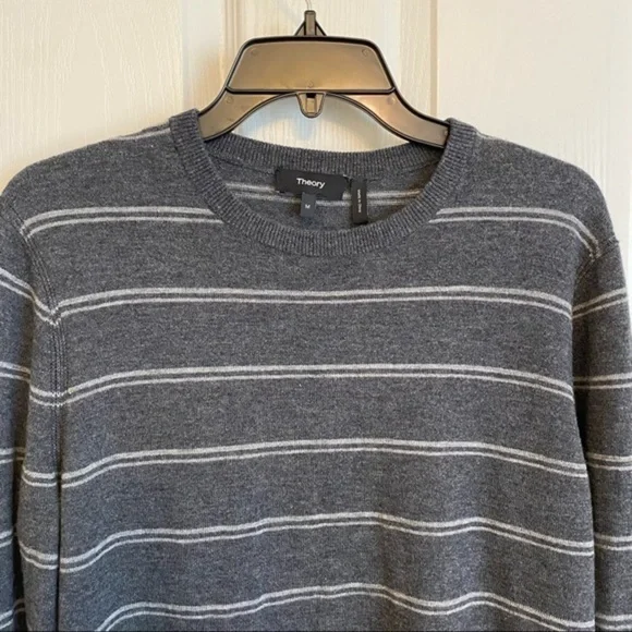 THEORY Riland Striped Wool Blend Pullover Sweater in Charcoal/Grey Size M - Picture 4 of 10